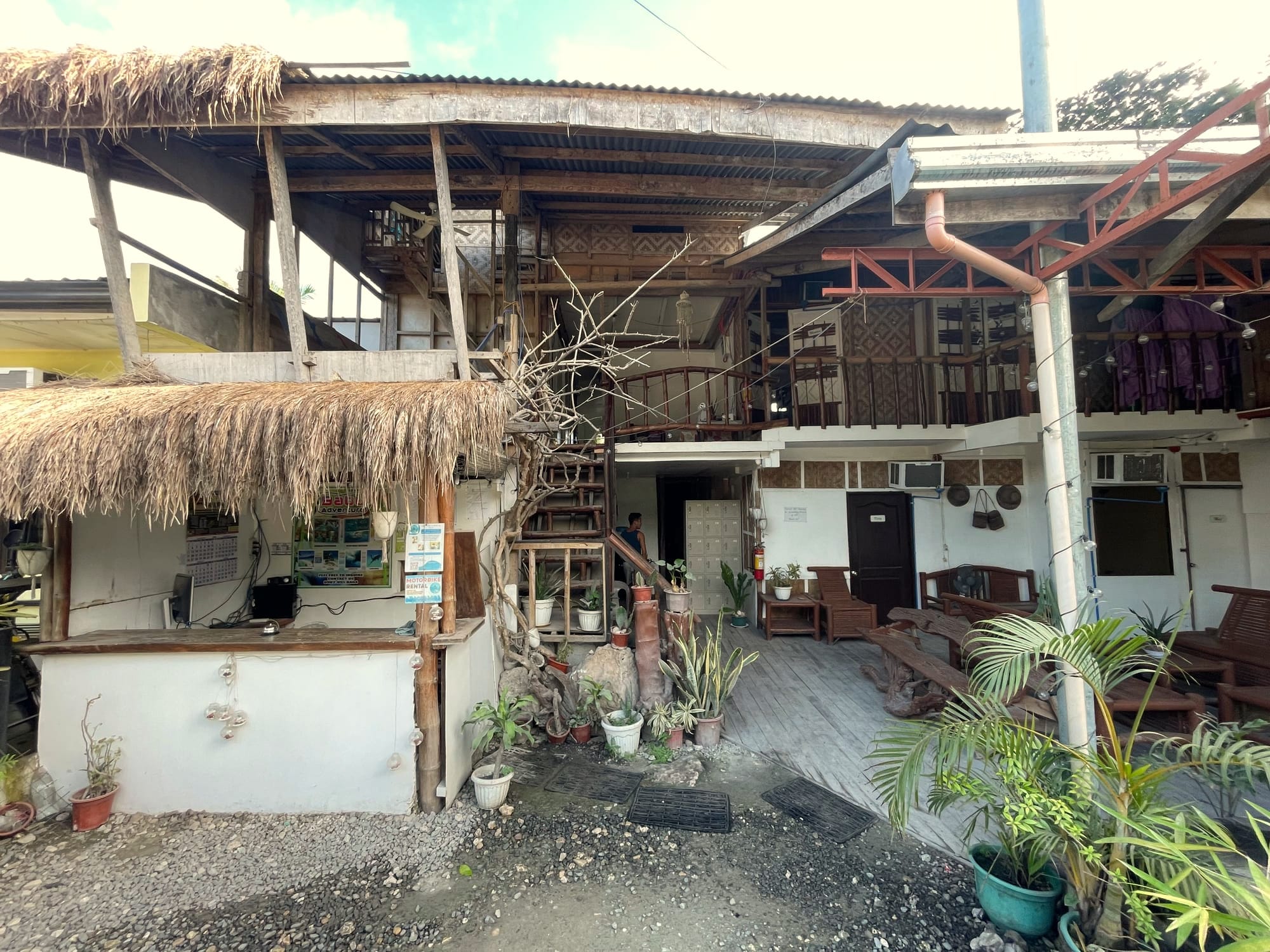 Babu Backpackers Inn: A Basic 'Hotel' in Moalboal, Philippines